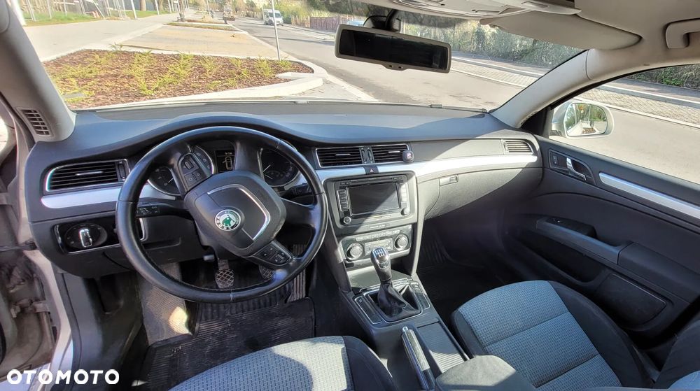 Skoda Superb 1.9 TDI Ambition - 7