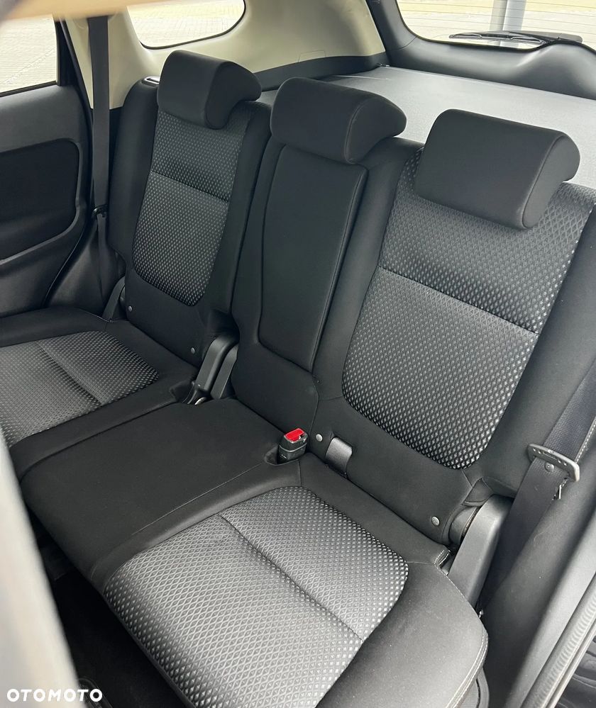 Mitsubishi Outlander 2.0 Intense + 4WD CVT - 10