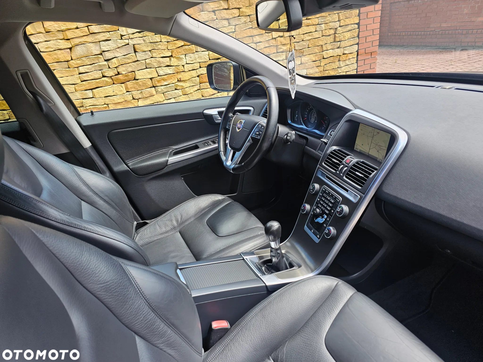 Volvo XC 60 D3 Kinetic - 25