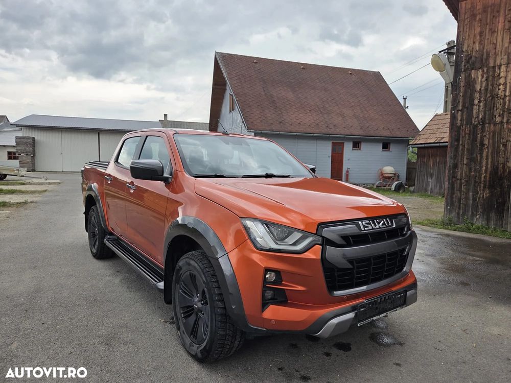 Isuzu D-Max 1.9 DSL 4x4 Double Cab AT Premium - 1