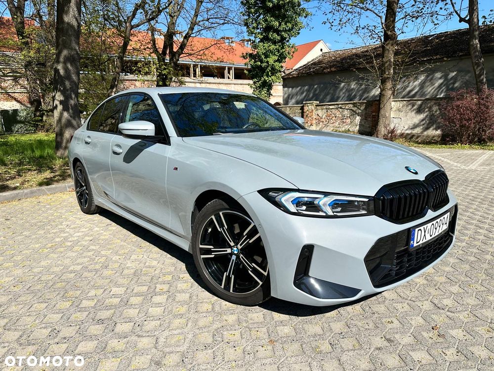 BMW Seria 3 318i - 1