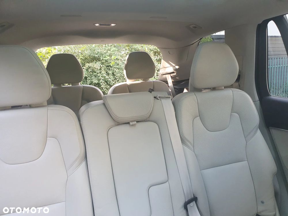 Volvo XC 90 T6 AWD Geartronic Momentum - 19