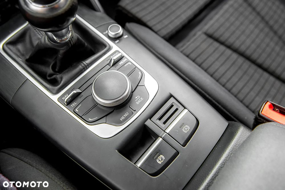 Audi A3 Sportback 2.0 TDI quattro S line Sportpaket - 30