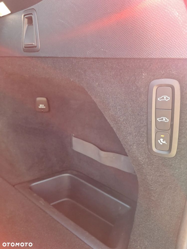 Volvo XC 90 T8 AWD Twin Engine Geartronic Inscription - 30