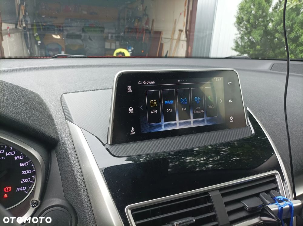 Mitsubishi Eclipse Cross - 11