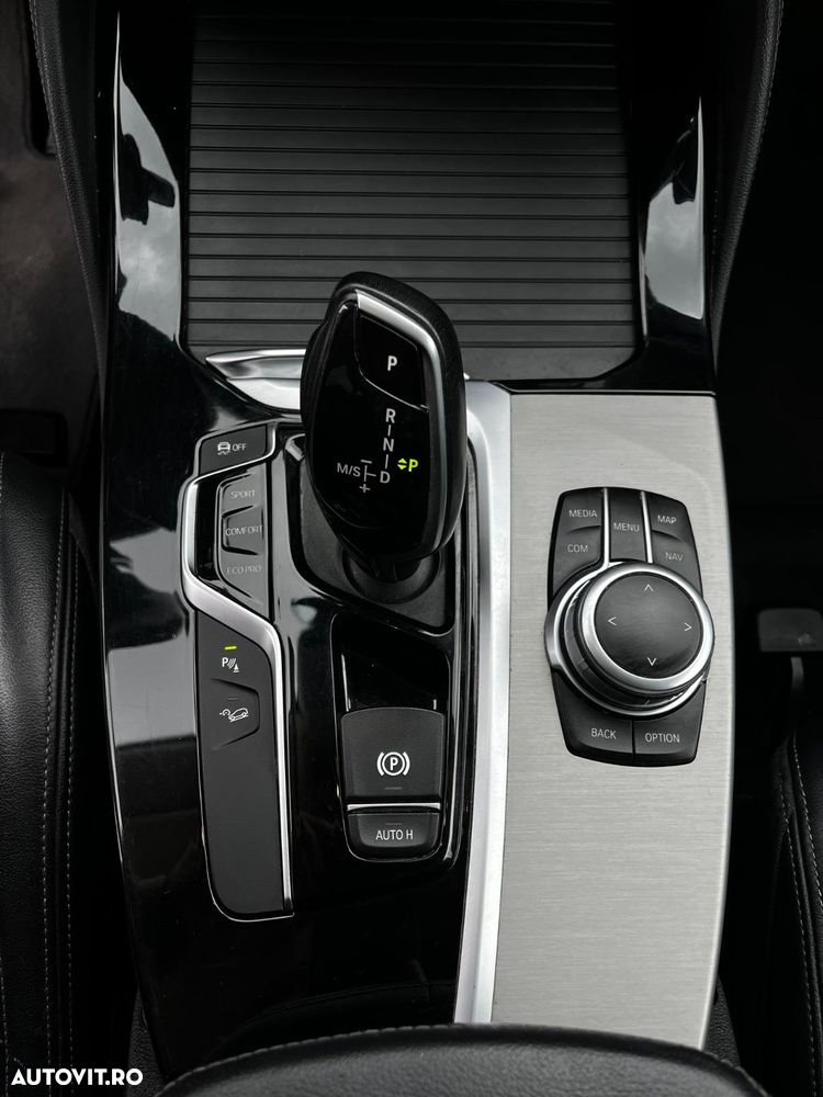 BMW X4 xDrive20d Advantage - 10