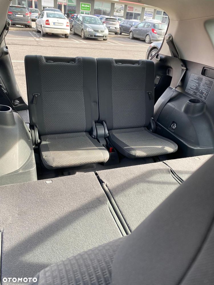 Toyota Verso 1.8 Premium 7os - 19