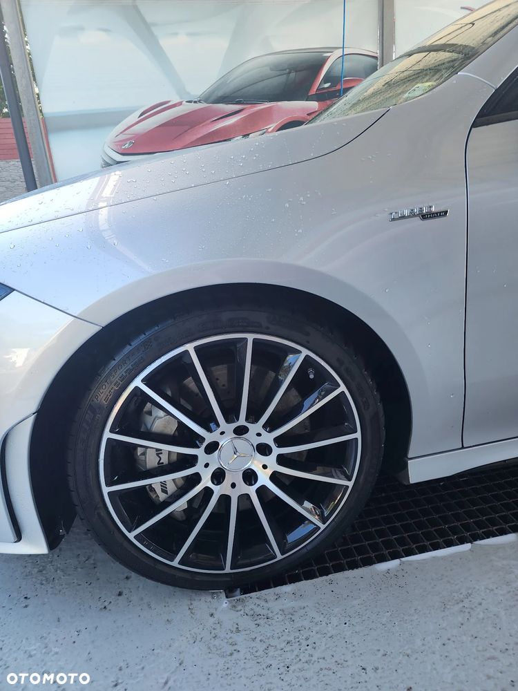 Mercedes-Benz CLA AMG 35 4-Matic 7G-DCT - 6
