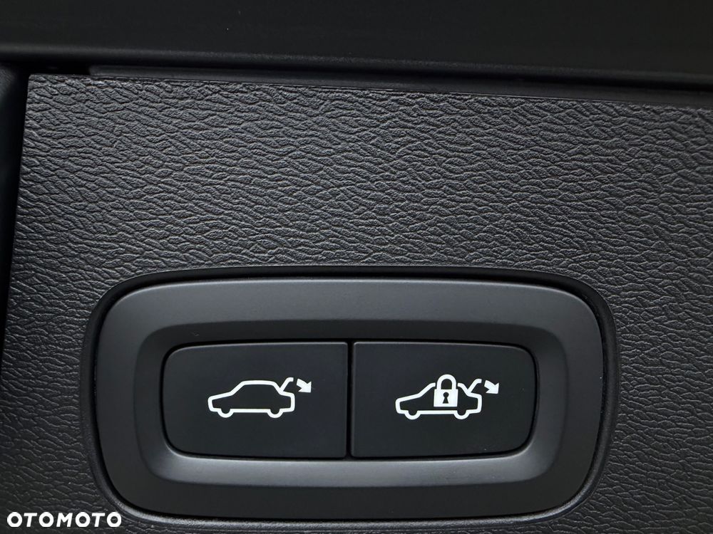 Volvo XC 60 B4 D Geartronic Inscription - 18