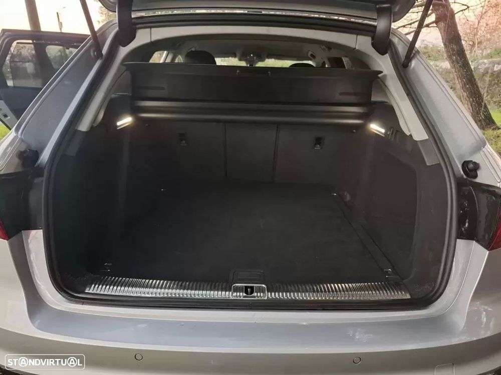 Audi A4 Avant 35 TDI Advanced S tronic - 16