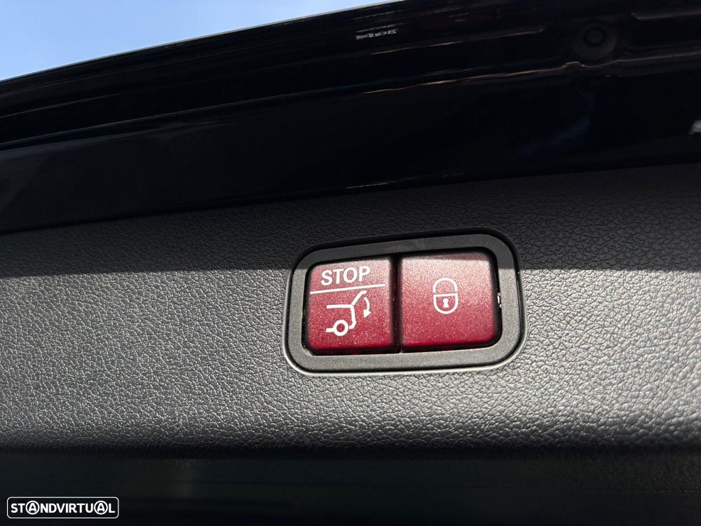 Mercedes-Benz E 300 de 9G-TRONIC AMG Line - 23