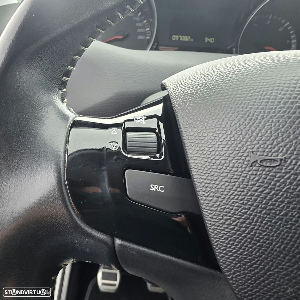 Peugeot 308 1.6 BlueHDi Style - 21