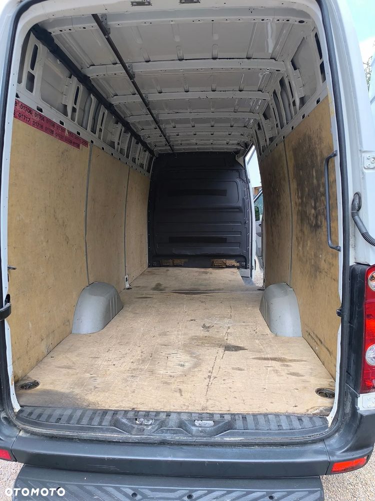 Volkswagen CRAFTER - 19