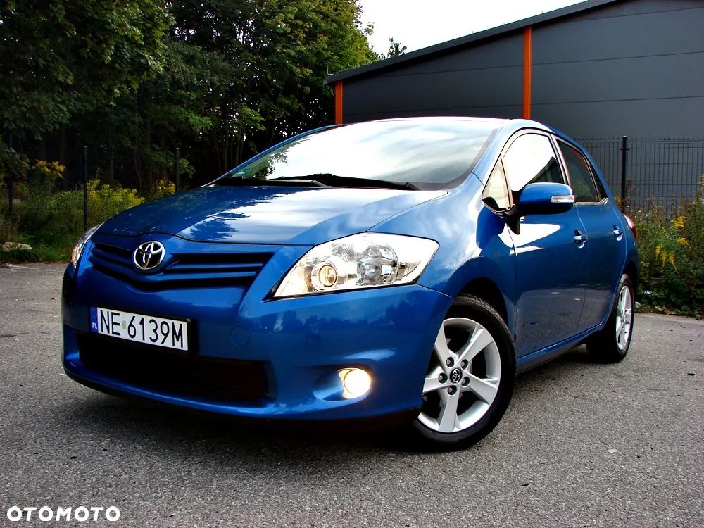 Toyota Auris 1.6 Sol - 9