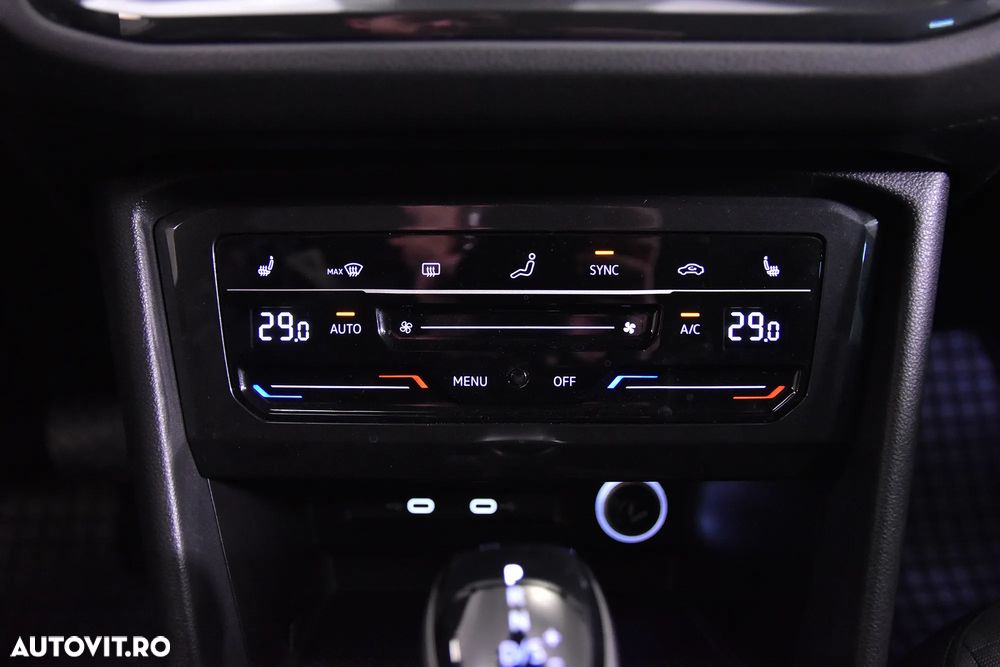 Volkswagen Tiguan - 19