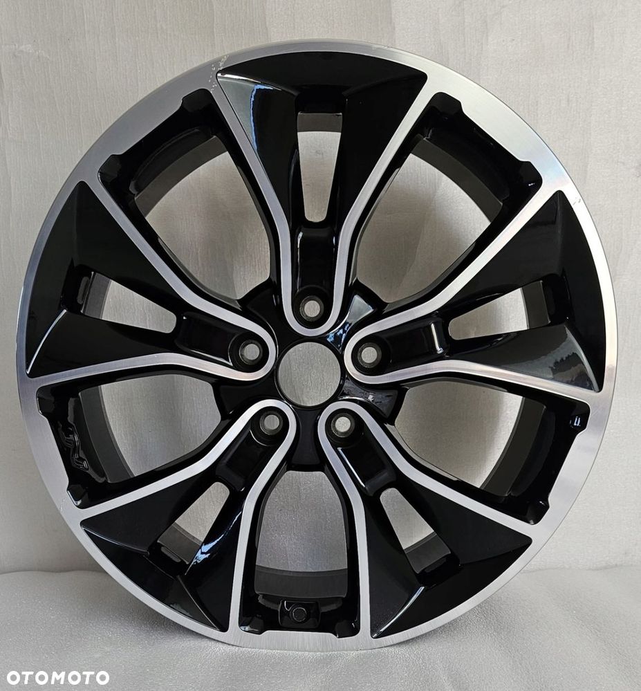 FELGA HYUNDAI i30 III TUCSON 8x19 19 ET55 5x114,3 - 2