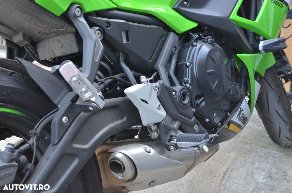 Kawasaki Ninja 650 - 11