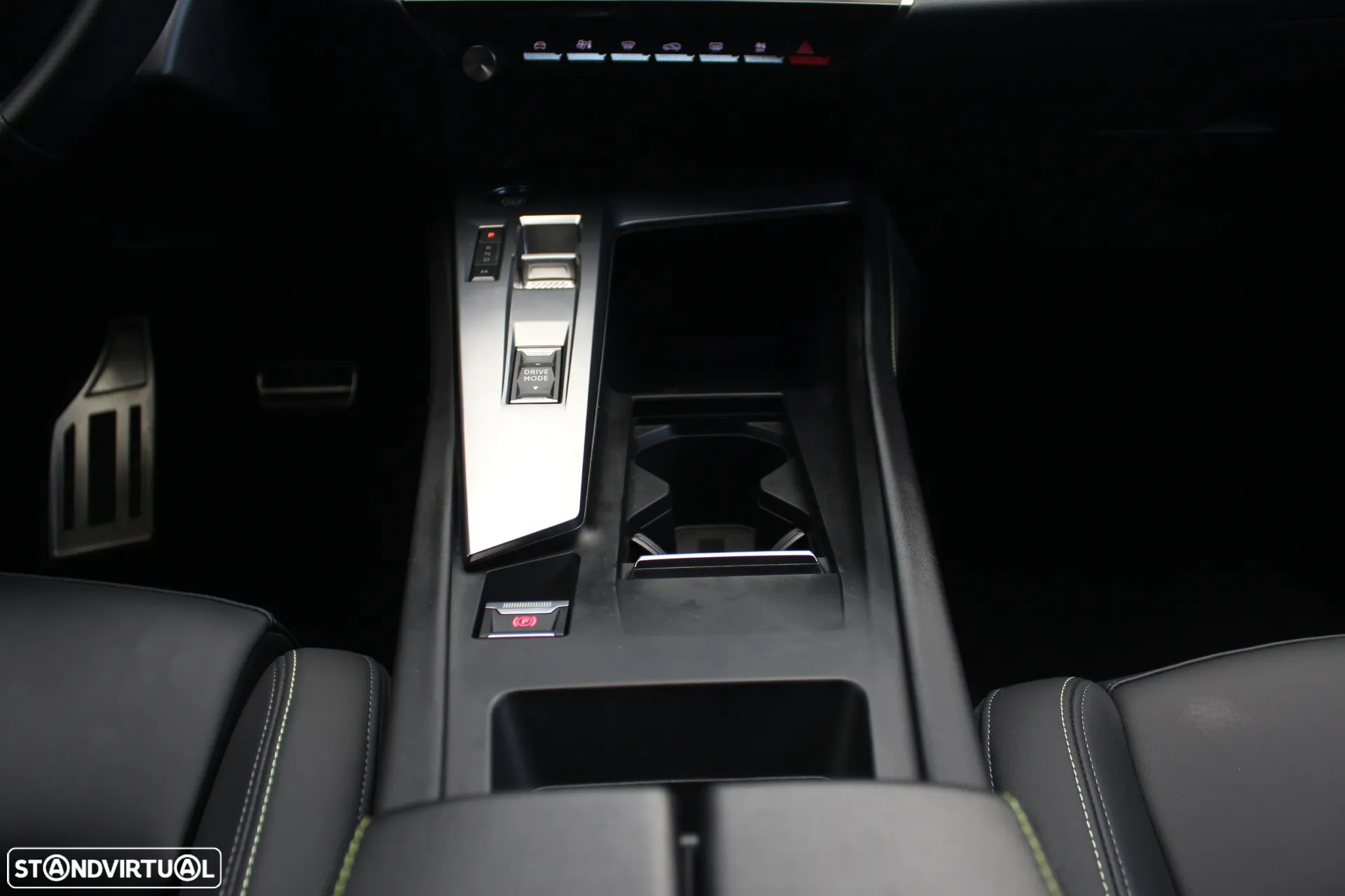 Peugeot 408 1.2 PureTech GT EAT8 - 42