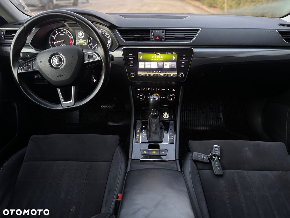 Skoda Superb 2.0 TSI 4x4 DSG SportLine - 18