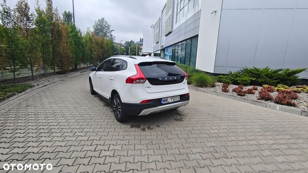 Volvo V40 Cross Country D2 Momentum - 7