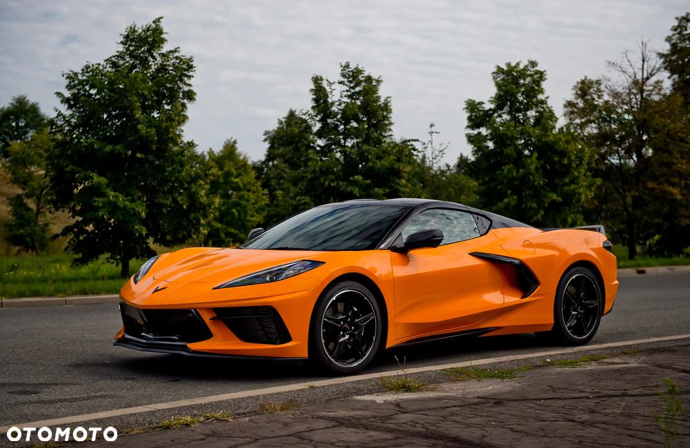 Chevrolet Corvette - 9