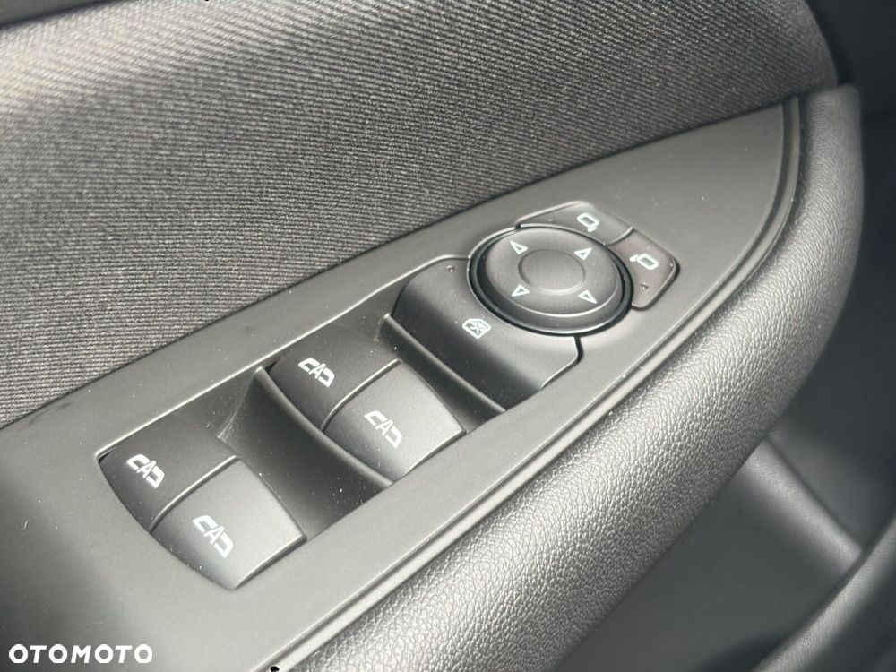 Opel Insignia - 20