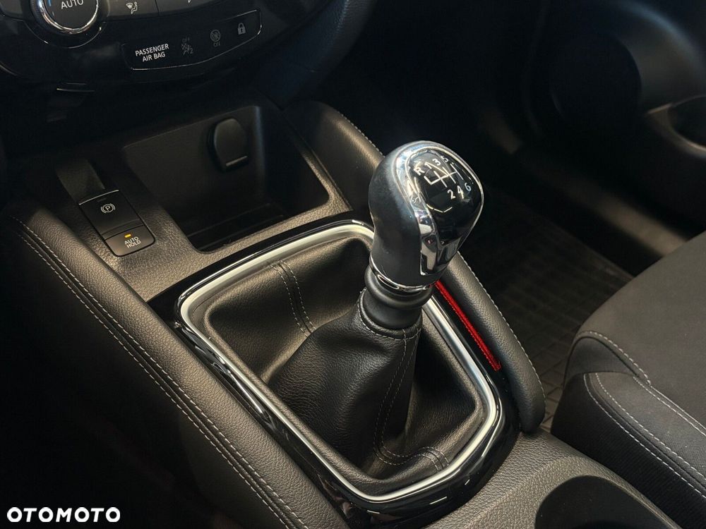 Nissan Qashqai - 23