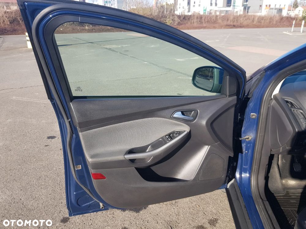 Ford Focus - 9