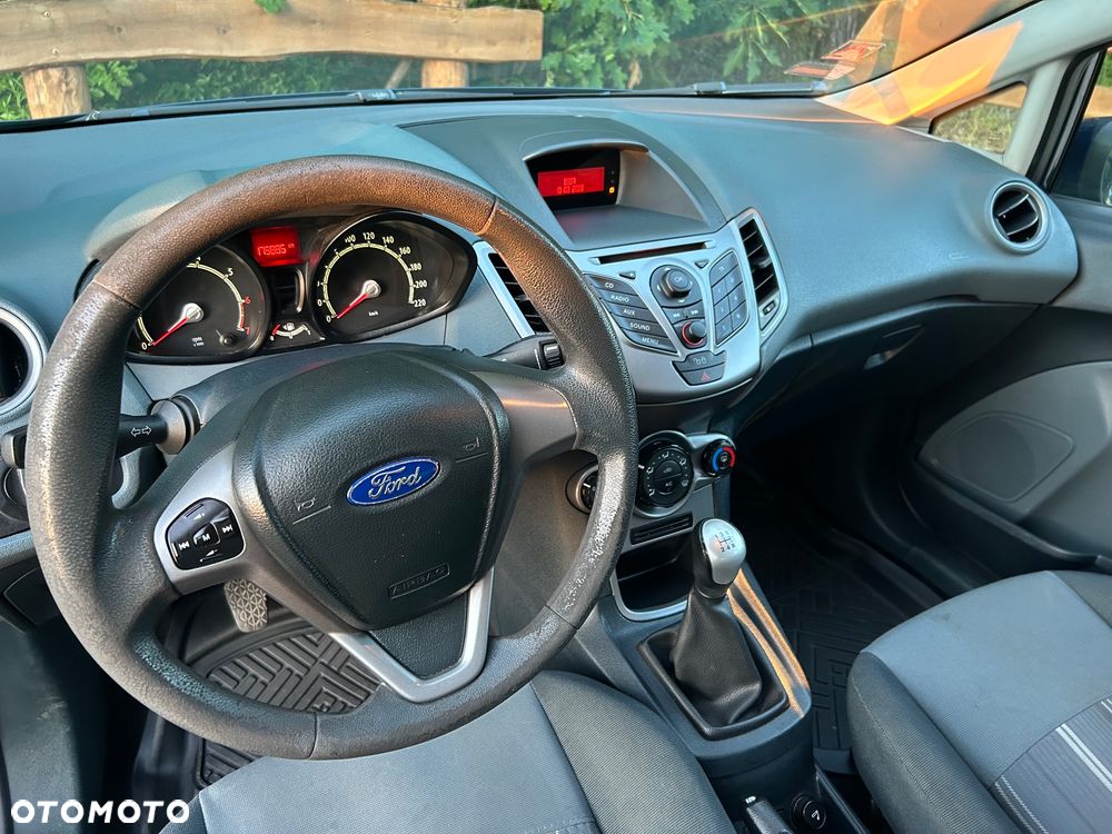 Ford Fiesta 1.25 Trend - 8