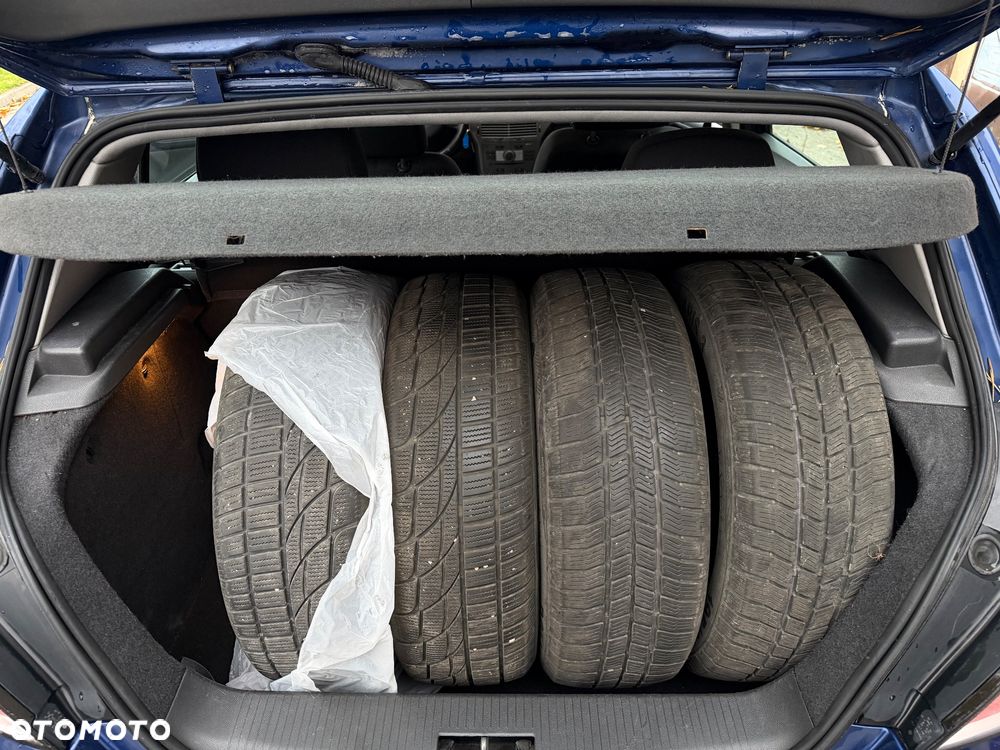 Opel Astra 1.6 Catch me now - 22