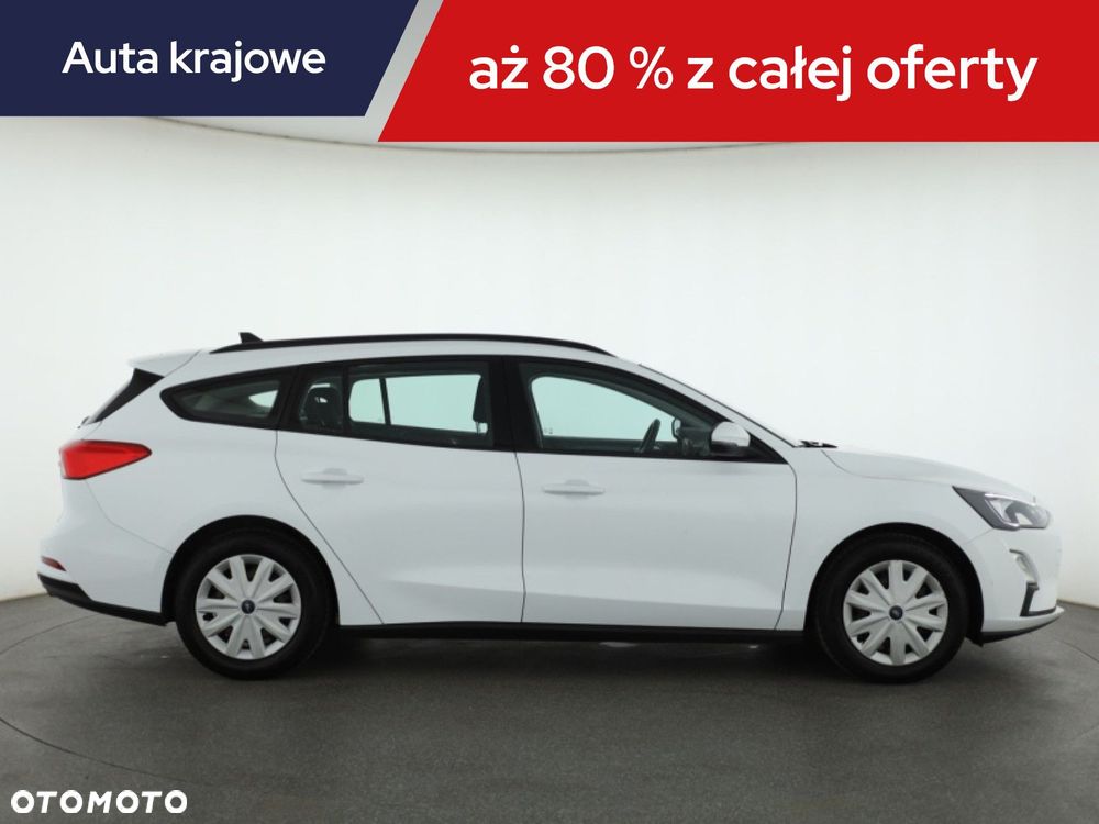 Ford Focus SW - 8