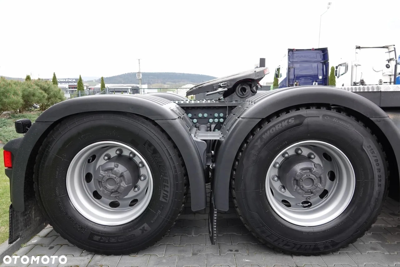 Scania R 580 / V8 / 6x4 / DMC: 150.000 KG / KLIMA POSTOJOWA / 3 OSIOWY CIĄGNIK SIODŁOWY - 19