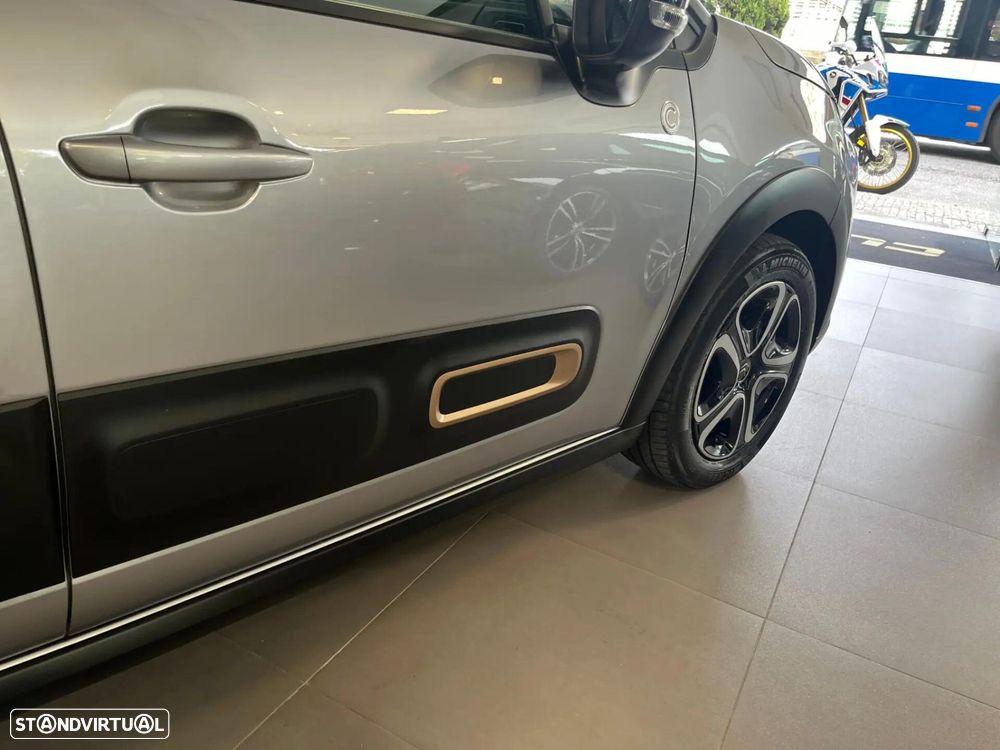 Citroën C3 1.2 PureTech C-Series - 17