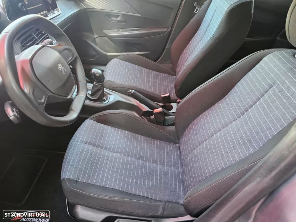 Peugeot 208 1.2 PureTech Active - 8