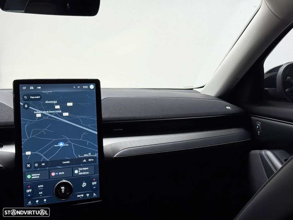 Ford Mustang Mach-E 75.7 kWh Base - 12