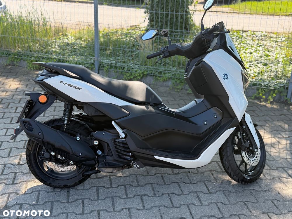 Yamaha NMAX - 1