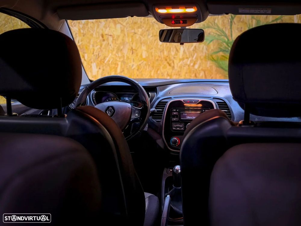 Renault Captur 1.0 TCe Intens - 24