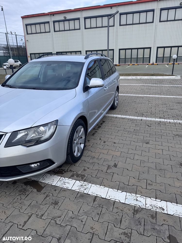 Skoda Superb 1.6 TDI GreenLine - 4