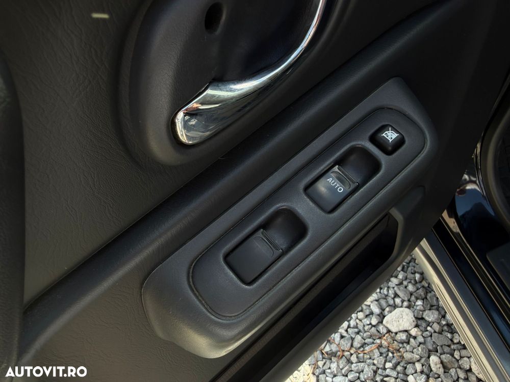 Suzuki Jimny - 10
