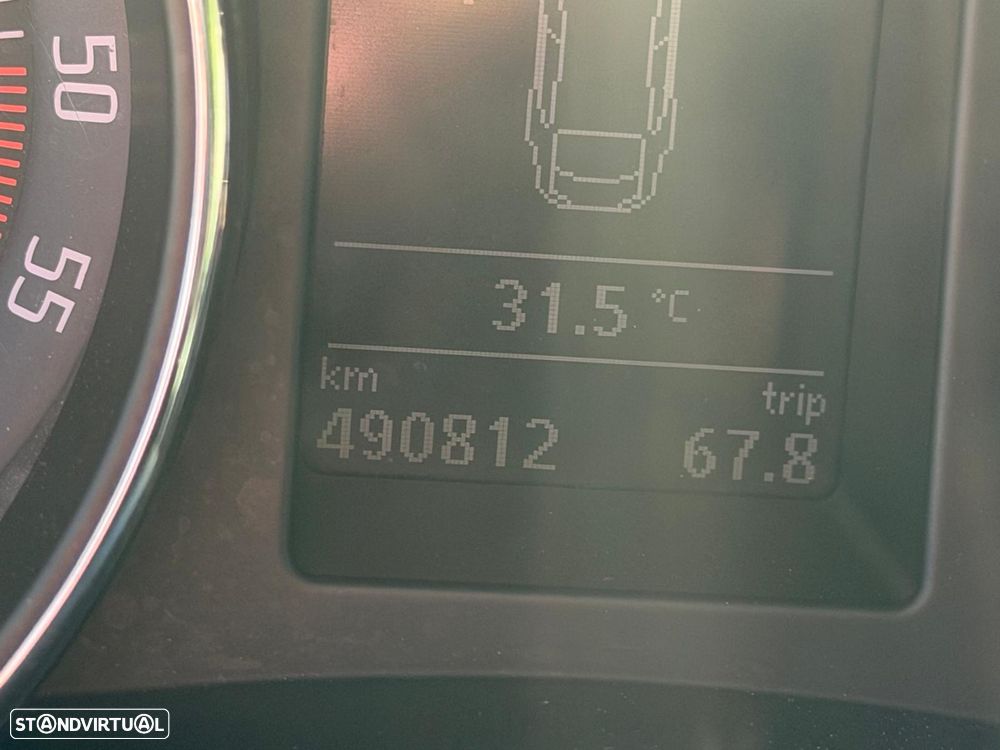 Skoda Superb 1.6 TDI Comfort Greenline - 8
