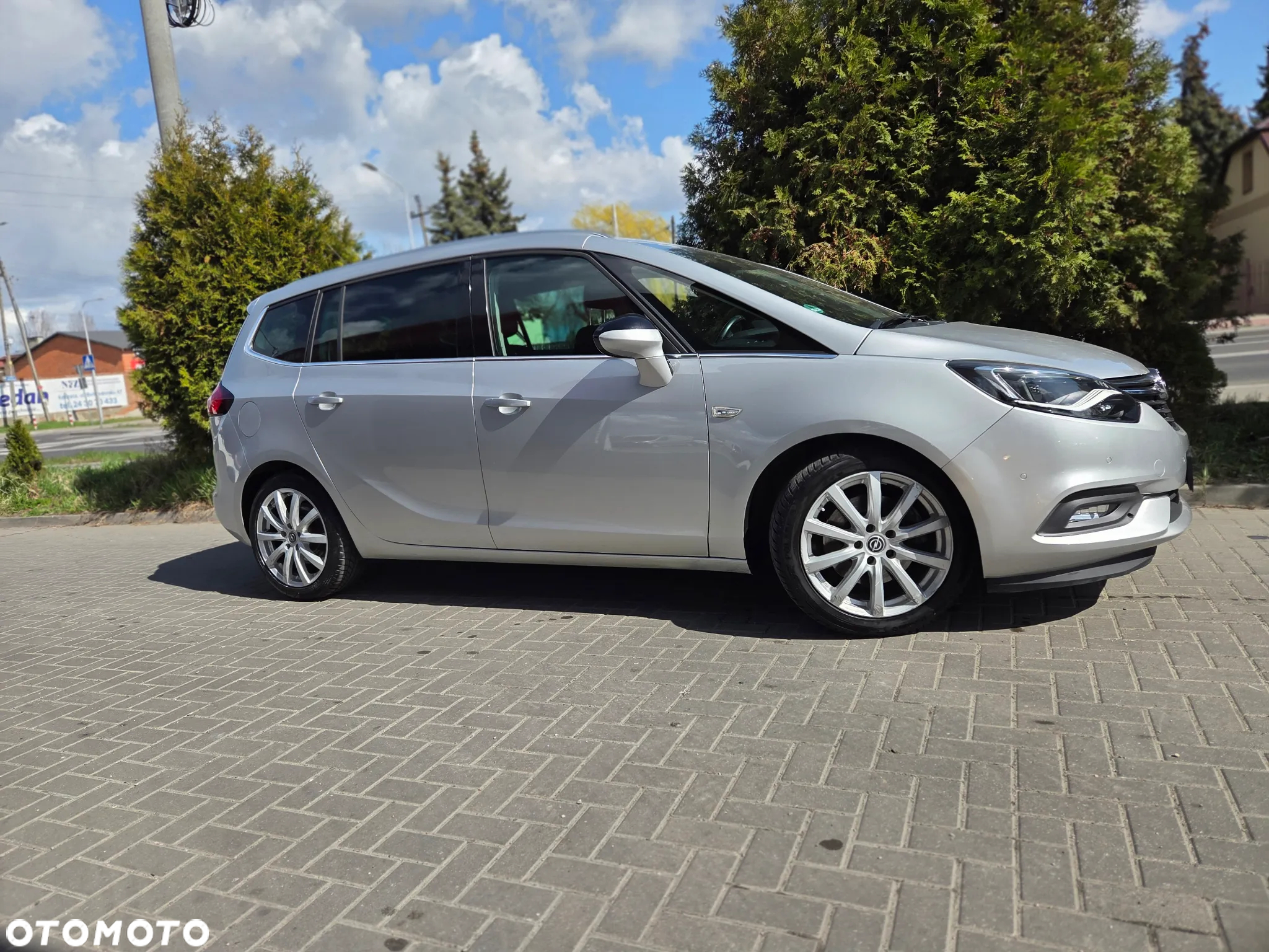 Opel Zafira 2.0 D (CDTI) Automatik Innovation - 18
