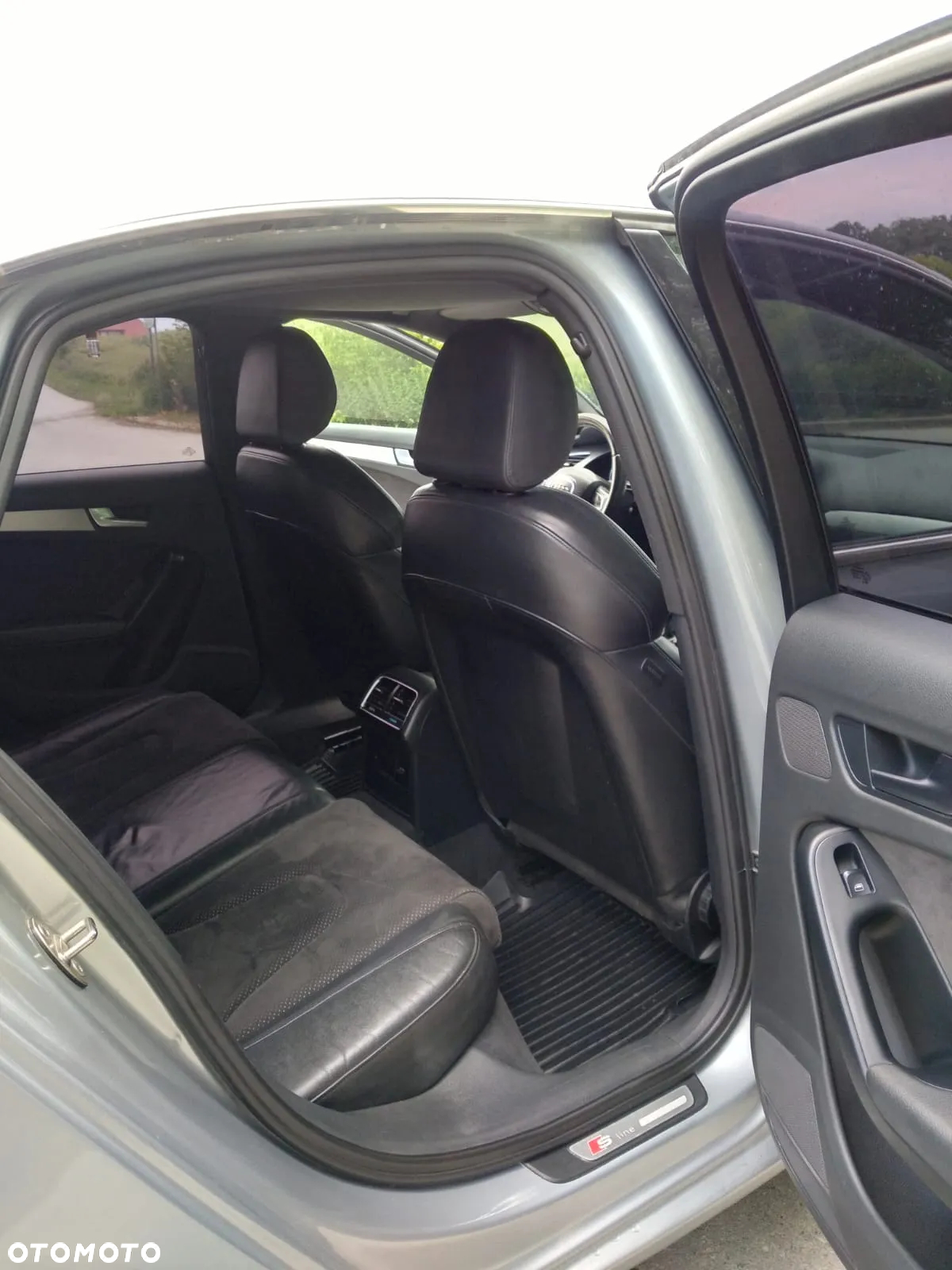 Audi A4 2.0 TDI DPF S line Sportpaket - 7