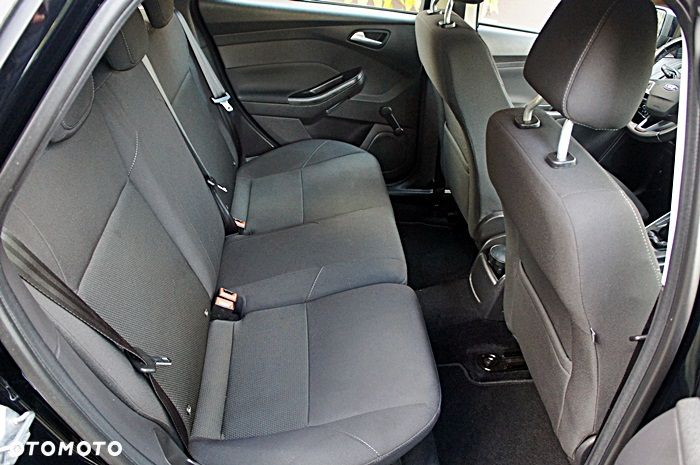 Ford Focus - 21