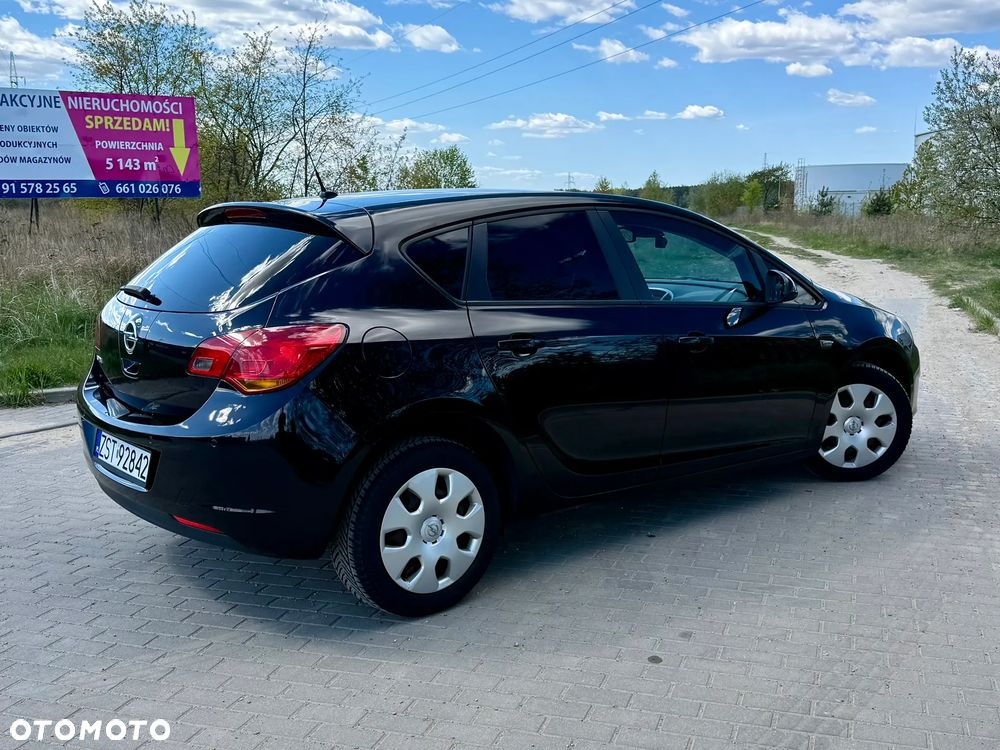 Opel Astra 1.6 Enjoy - 3