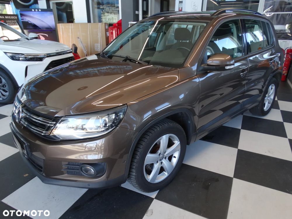Volkswagen Tiguan 1.4 TSI Perfectline - 10