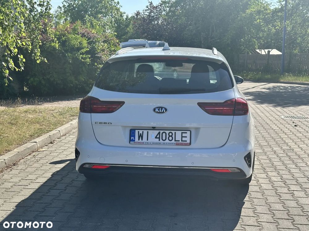 Kia Ceed - 6