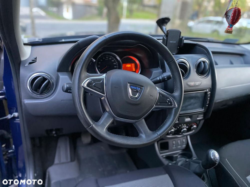 Dacia Duster 1.6 SCe Laureate S&S - 2