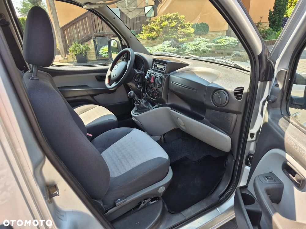 Fiat Doblo 1.9 JTD Dynamic - 13