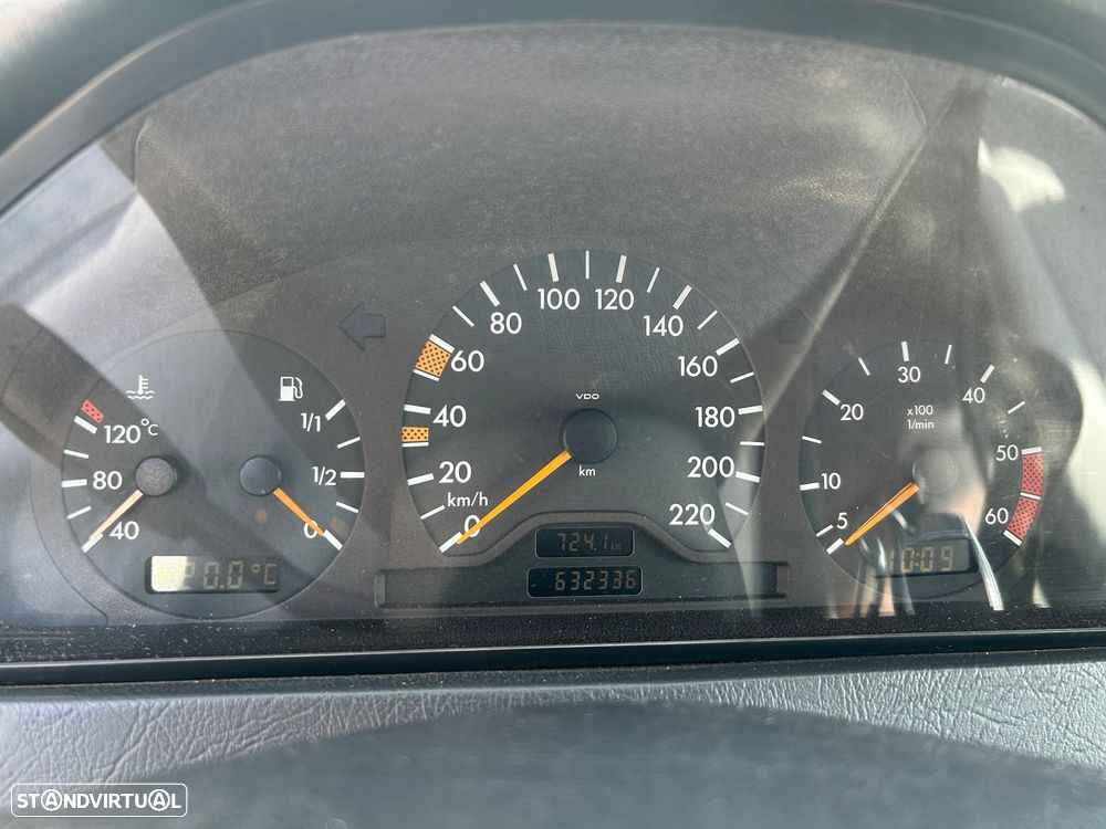 Mercedes-Benz C 250 TD Elegance - 16