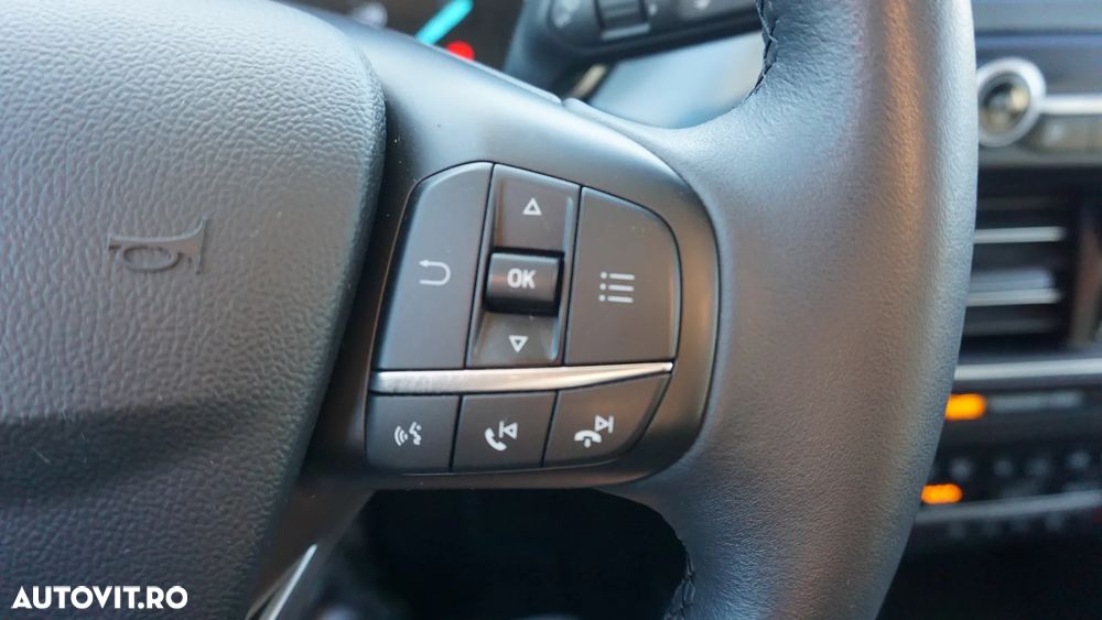 Ford Focus 1.0 EcoBoost MHEV Active - 24